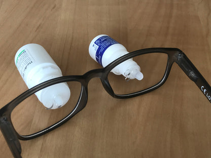 Tropfbrille, Tropfaugen selbstständig ohne Hilfe